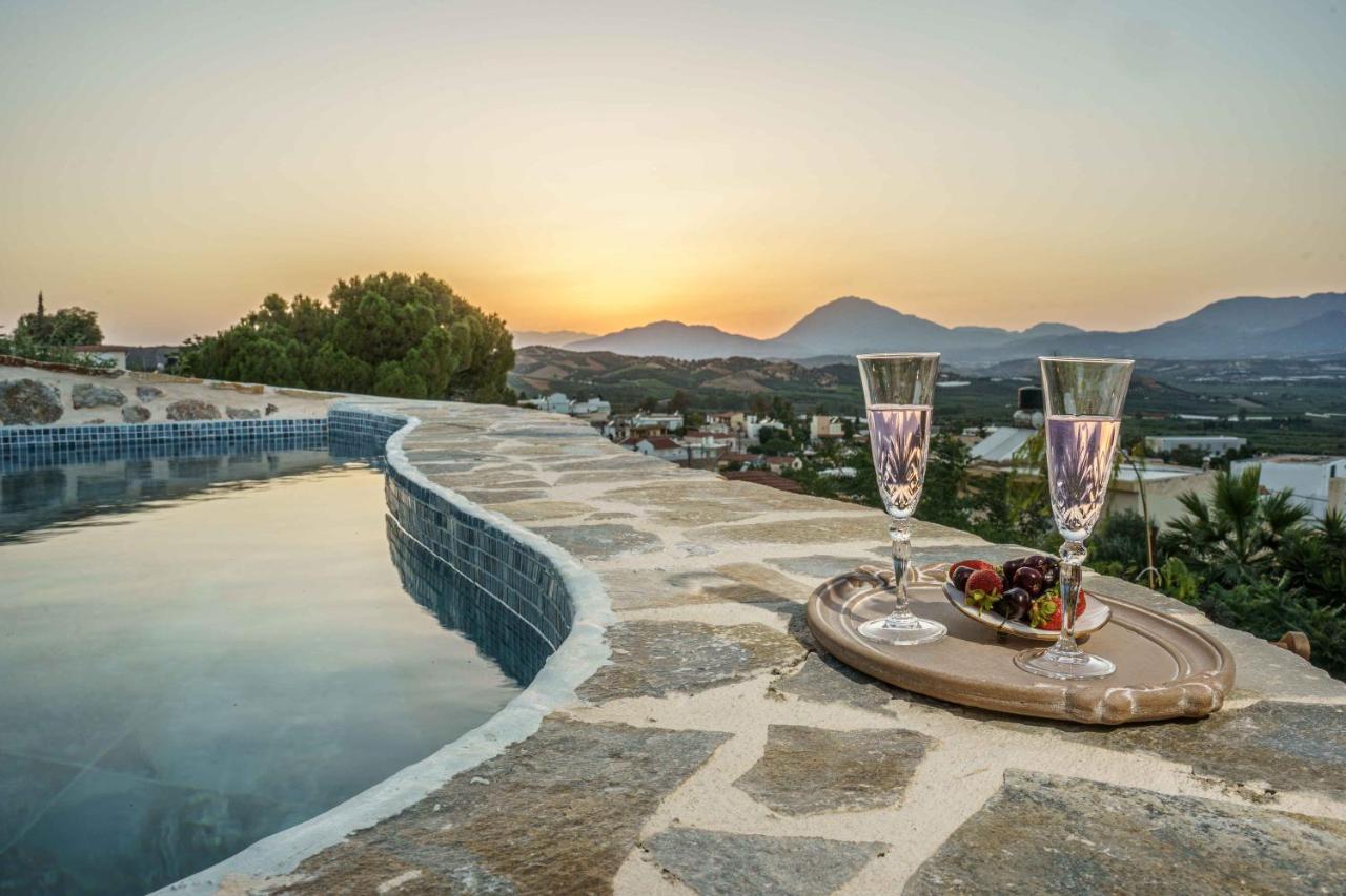 Villa Simantiri Pombia Εξωτερικό φωτογραφία