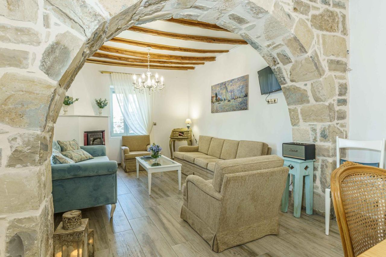 Villa Simantiri Pombia Εξωτερικό φωτογραφία