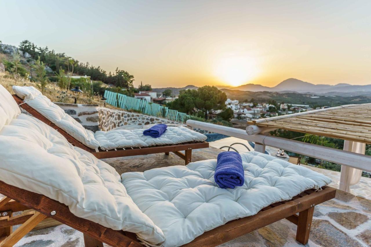 Villa Simantiri Pombia Εξωτερικό φωτογραφία