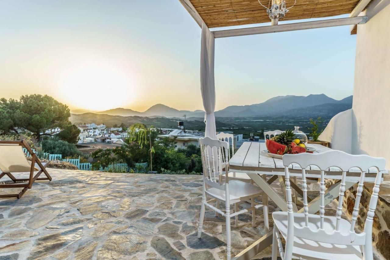 Villa Simantiri Pombia Εξωτερικό φωτογραφία