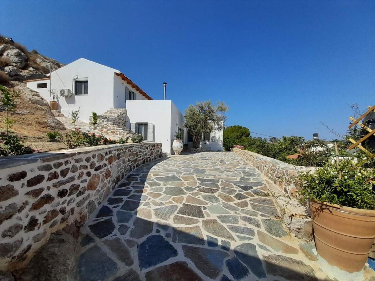 Villa Simantiri Pombia Εξωτερικό φωτογραφία
