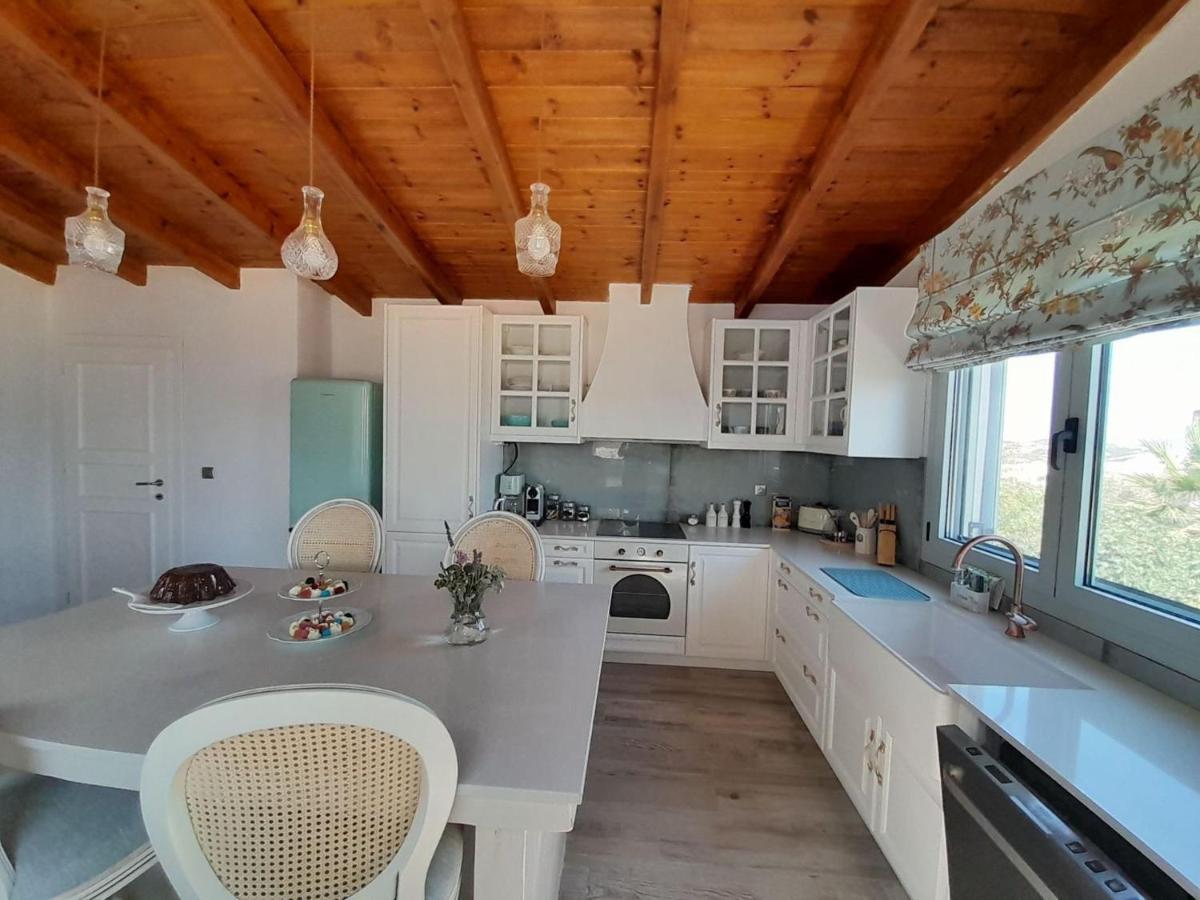 Villa Simantiri Pombia Εξωτερικό φωτογραφία